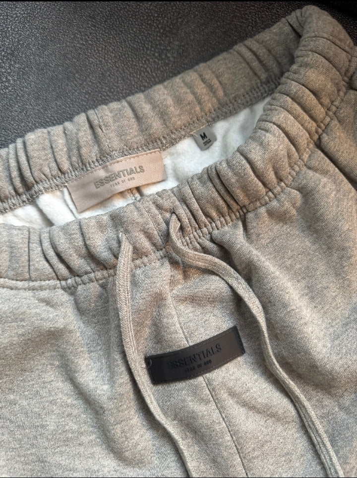 Essentials Shorts Darkoatmeal